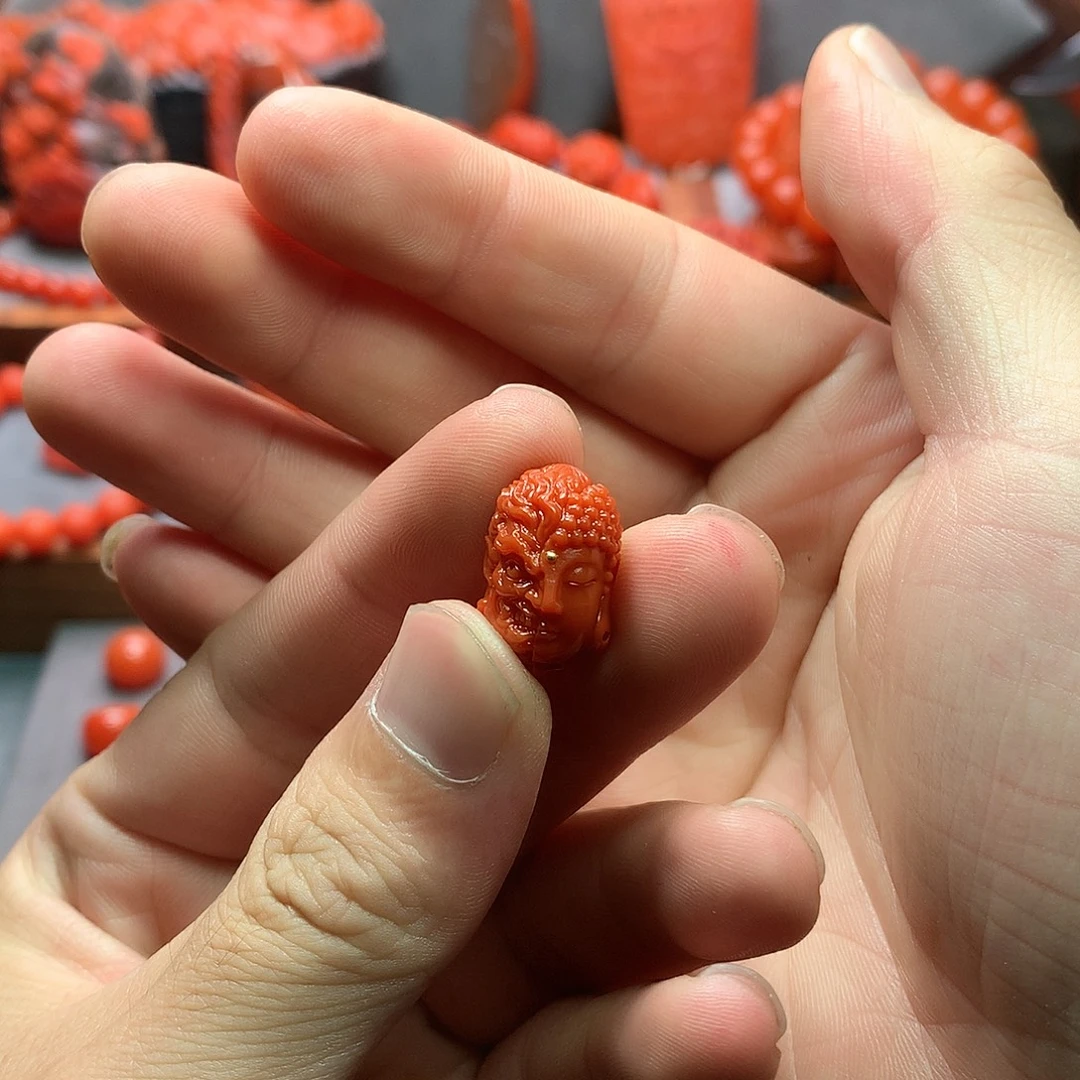 磊***主南红玛瑙1未镶嵌一念神魔