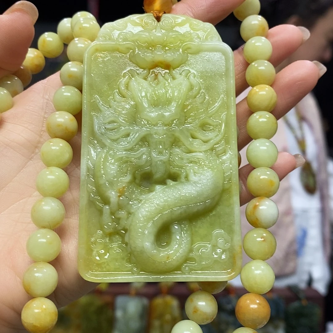 未镶嵌岫玉挂件吊坠