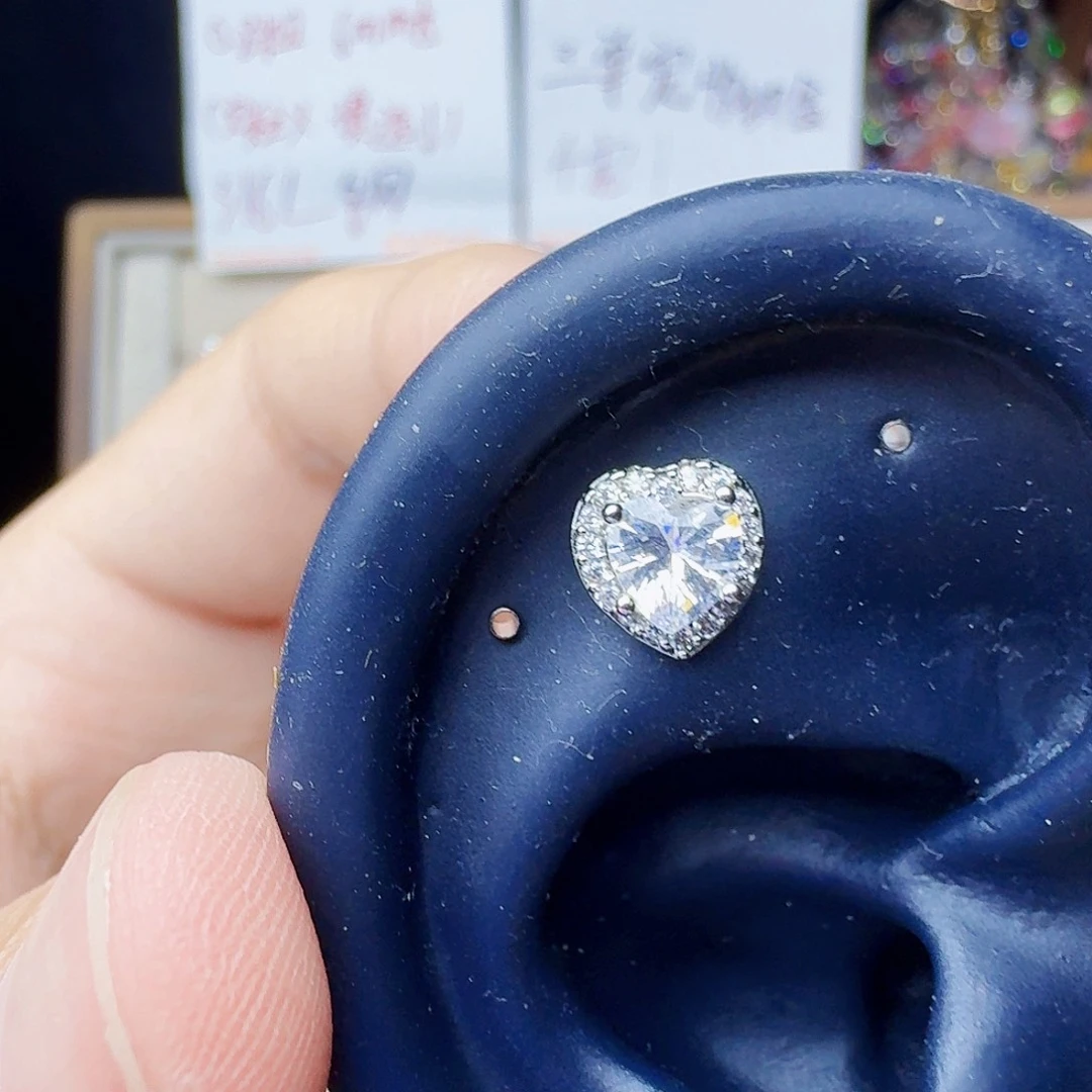 钛钢合金优雅爱心