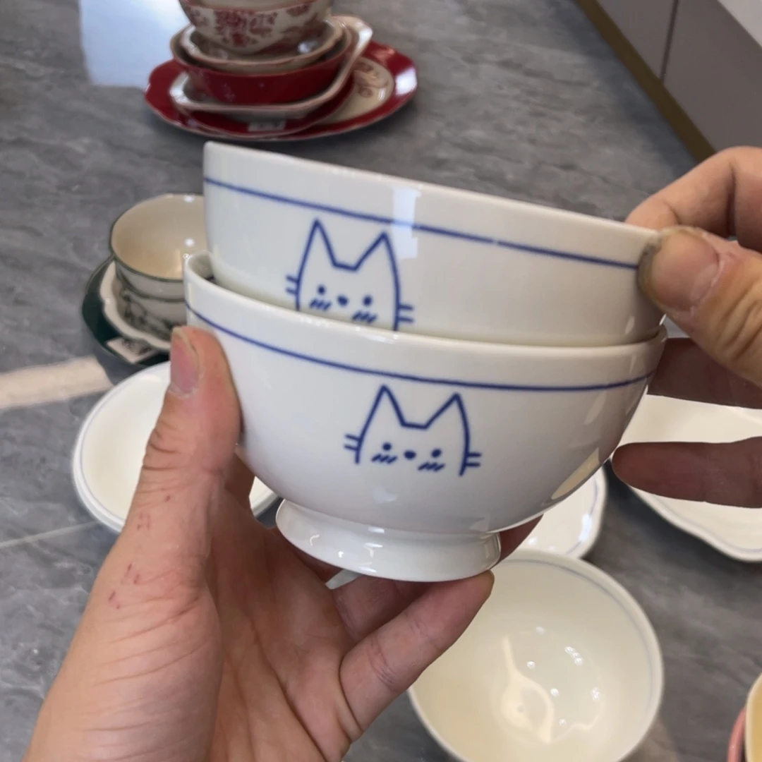 陶瓷微瑕餐具介意勿拍，满18飞！