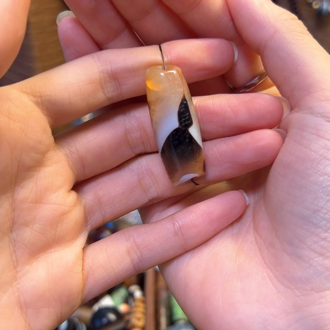 未镶嵌颈饰玛瑙/玉髓