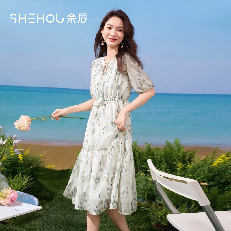 8898佘后2035新款连衣裙Q8852131