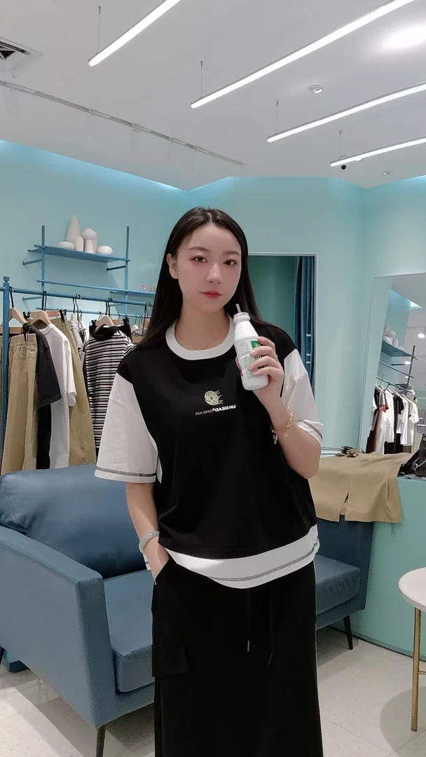 9A21黑色幼态短袖针织衫