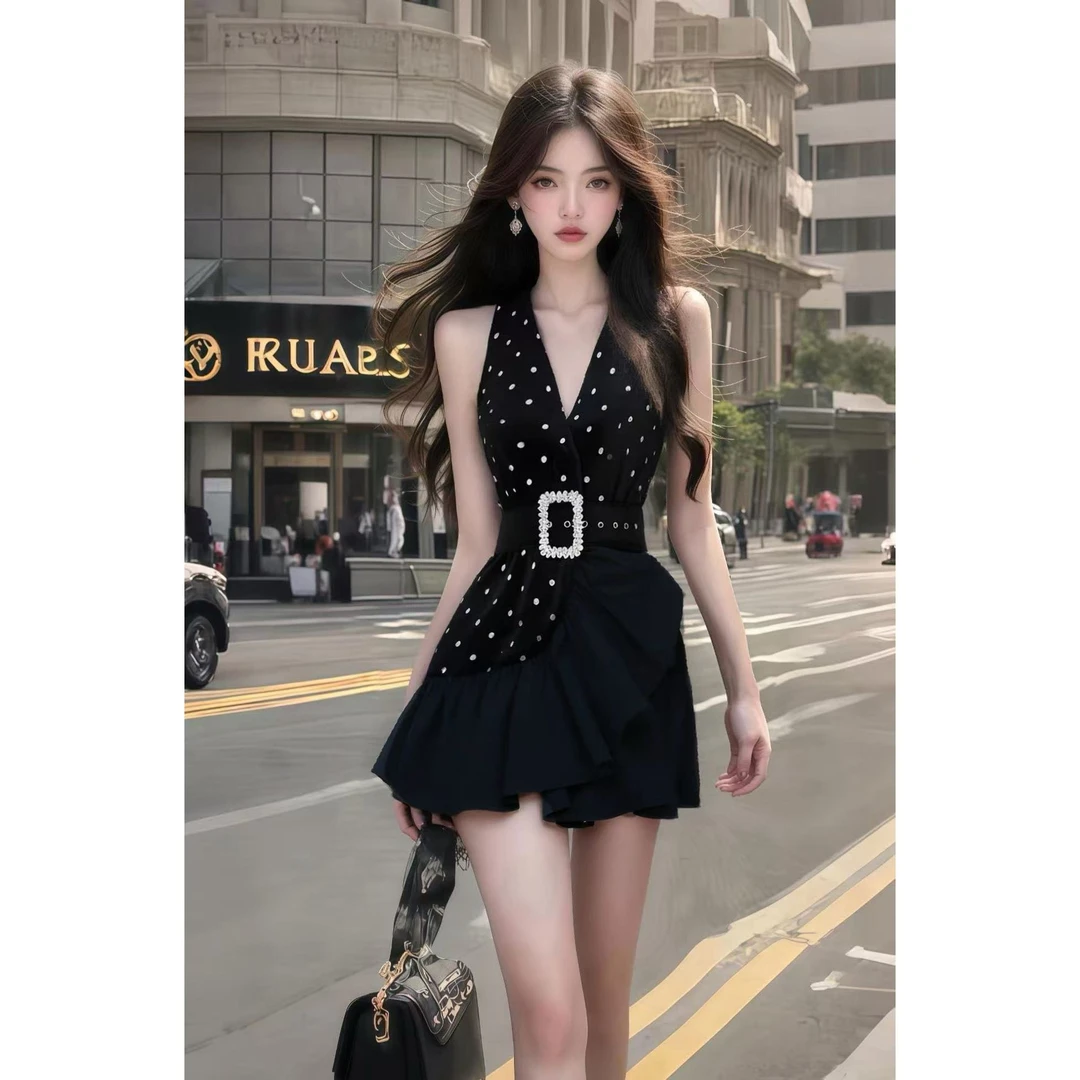 夏季新款黑色V领波点系带收腰无袖连衣裙女小众设计高级感连衣裙