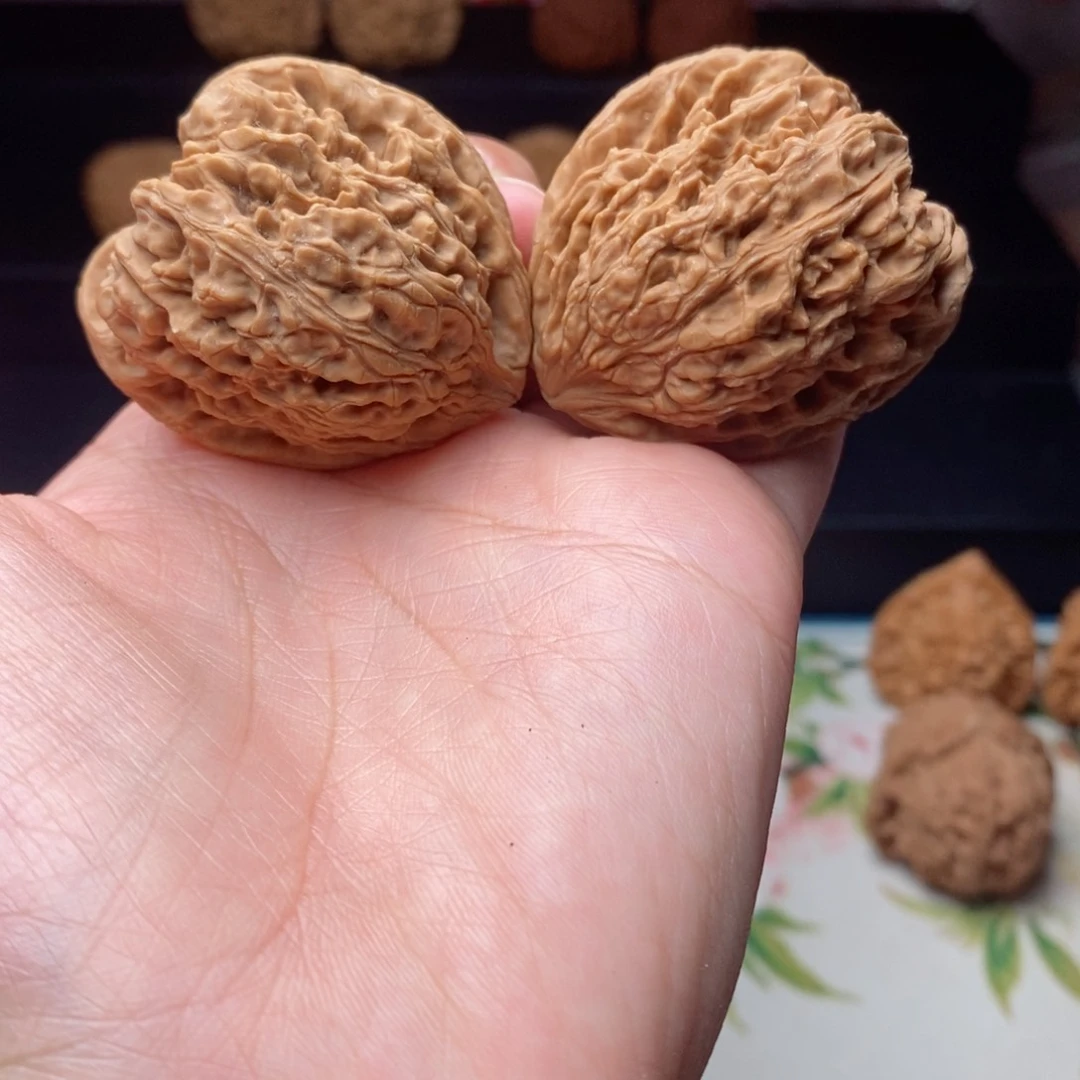 文玩核桃吊坠老南疆天残脚