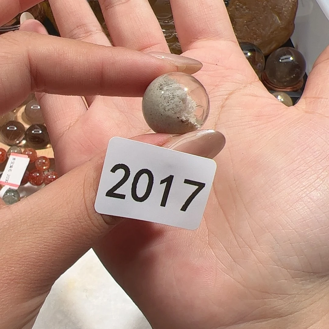 未镶嵌水晶大型摆件（非配饰）