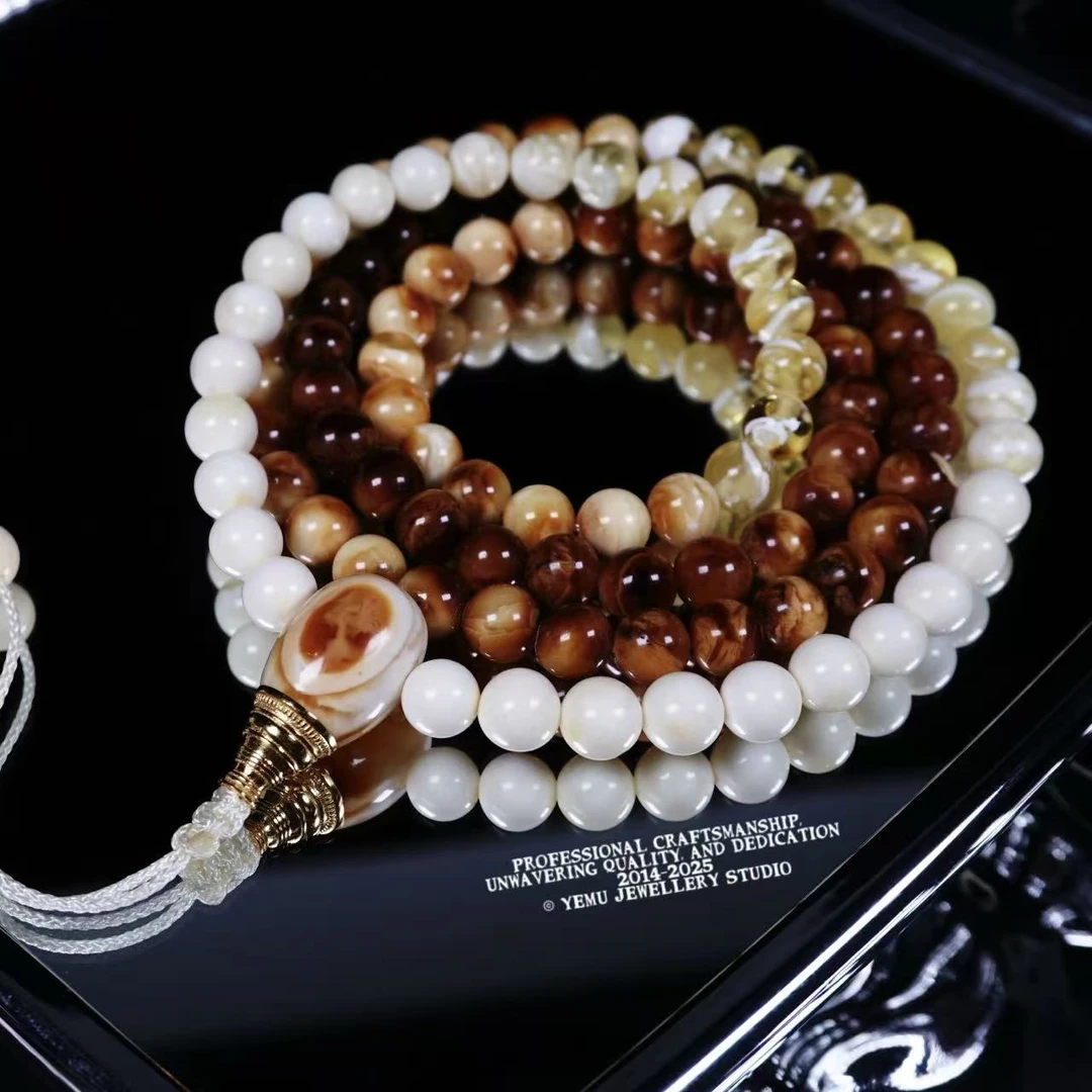 幻三彩6.7毫米彩沁渐变108 一物一拍 天然彩沁料琥珀蜜蜡