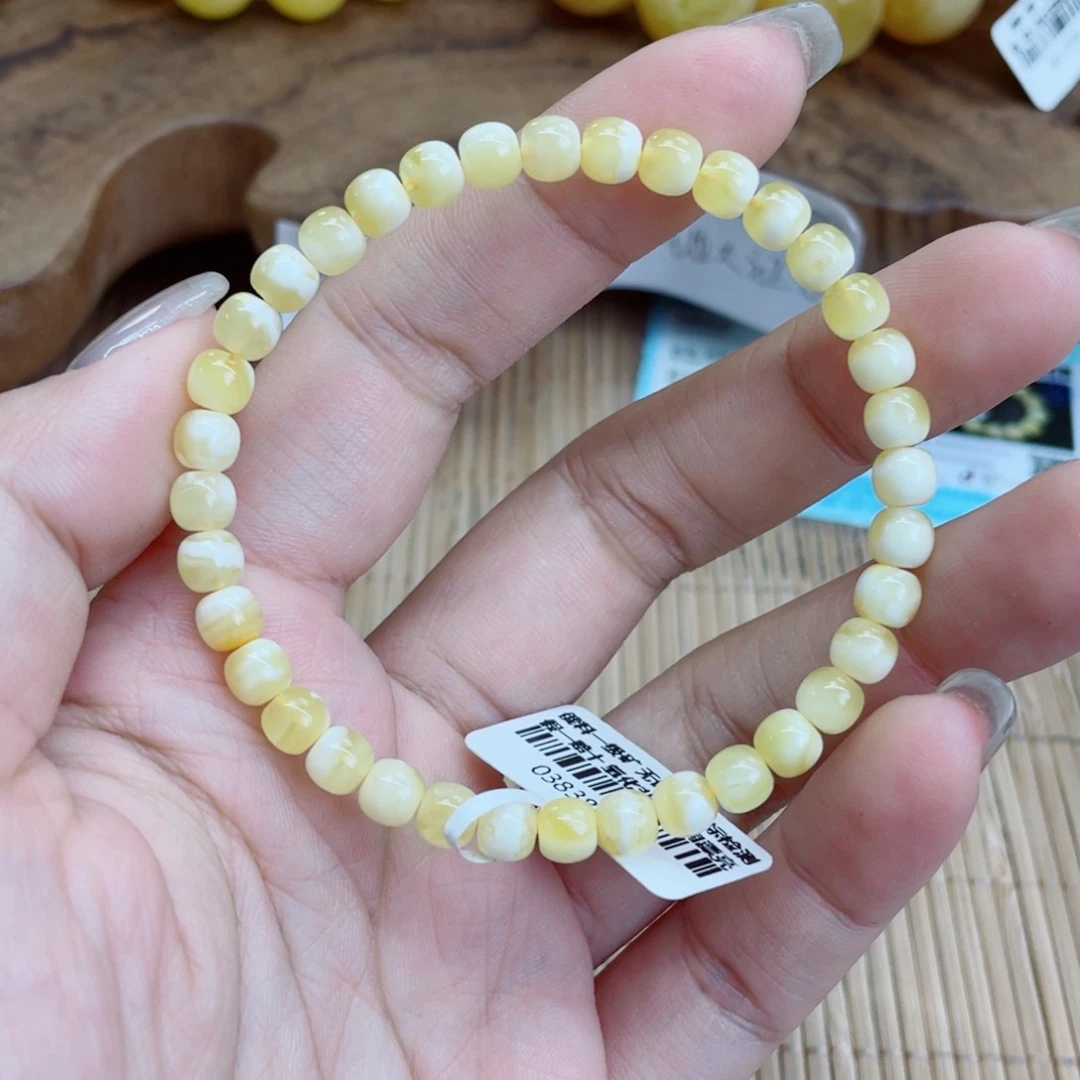 未镶嵌蜜蜡裸石蜜蜡37