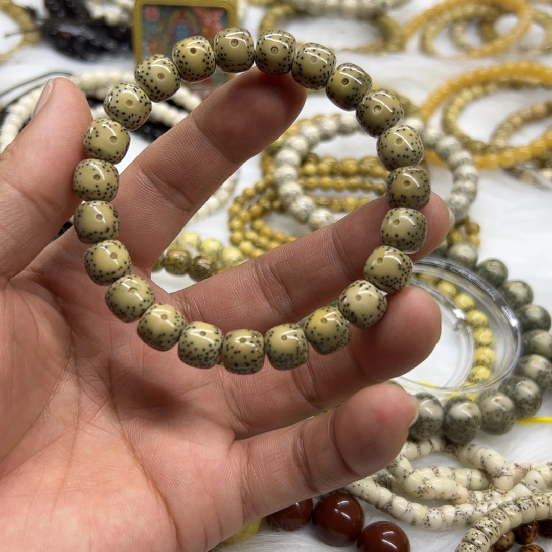 星月菩提吊坠同枝10-9眼睛福利