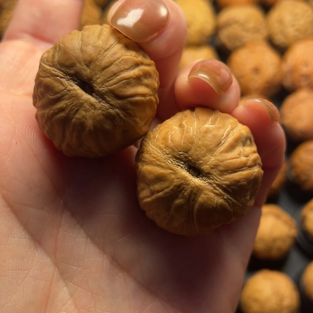 只****文玩核桃把件核桃