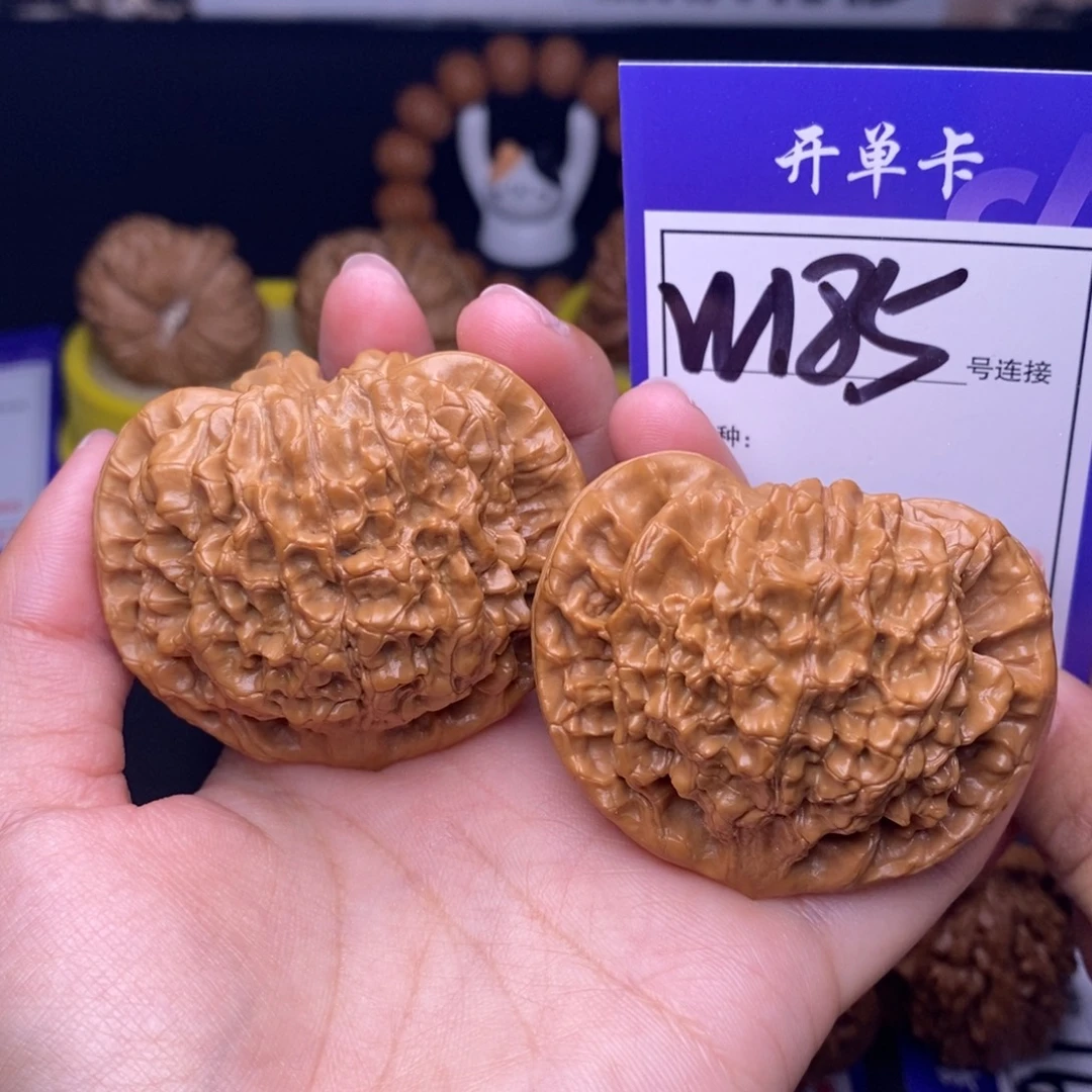 文玩核桃吊坠W185链接 官帽51尺