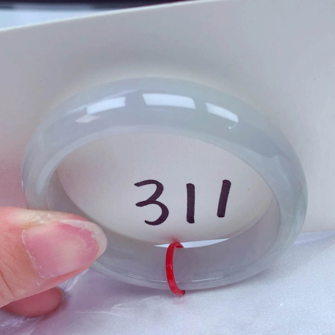 翡翠手镯（贵妃镯）未镶嵌翡翠