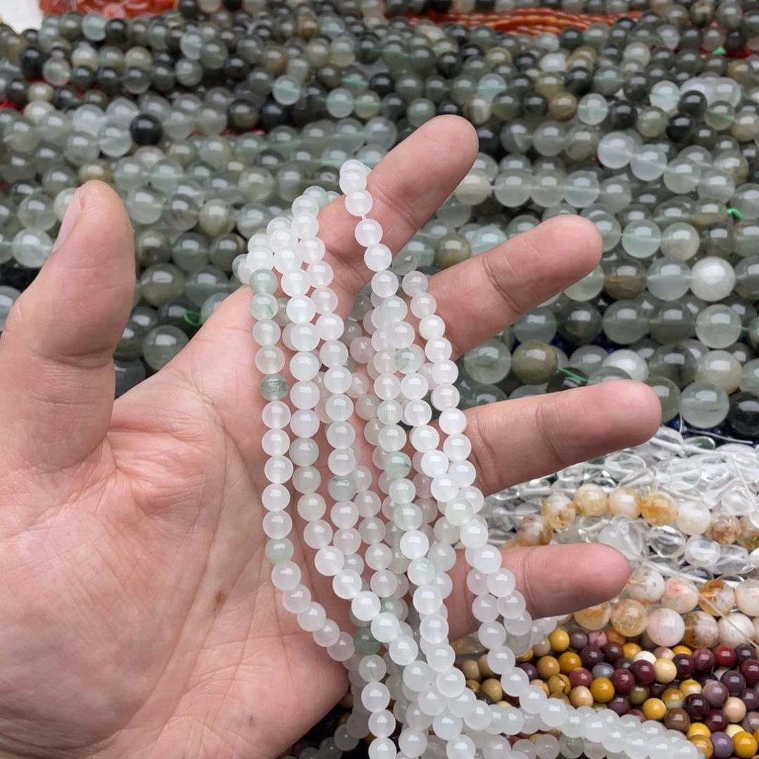 玛瑙/玉髓珠宝半成品未镶嵌一条装6mm天山翠圆珠