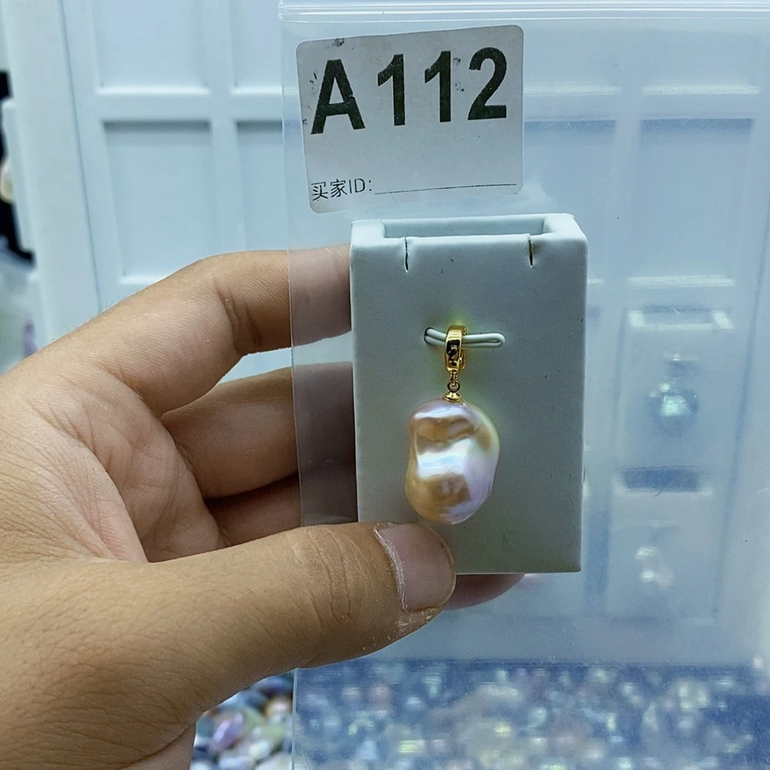 淡水珍珠合金颈饰