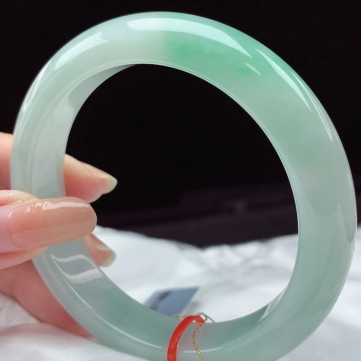 翡翠未镶嵌手镯57圈4835