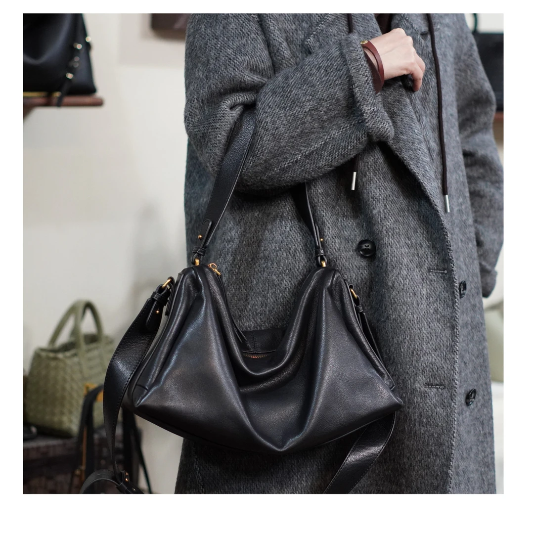 [冰语]2025高定秋冬新款时尚百搭简约真皮单肩腋下斜挎软糖包