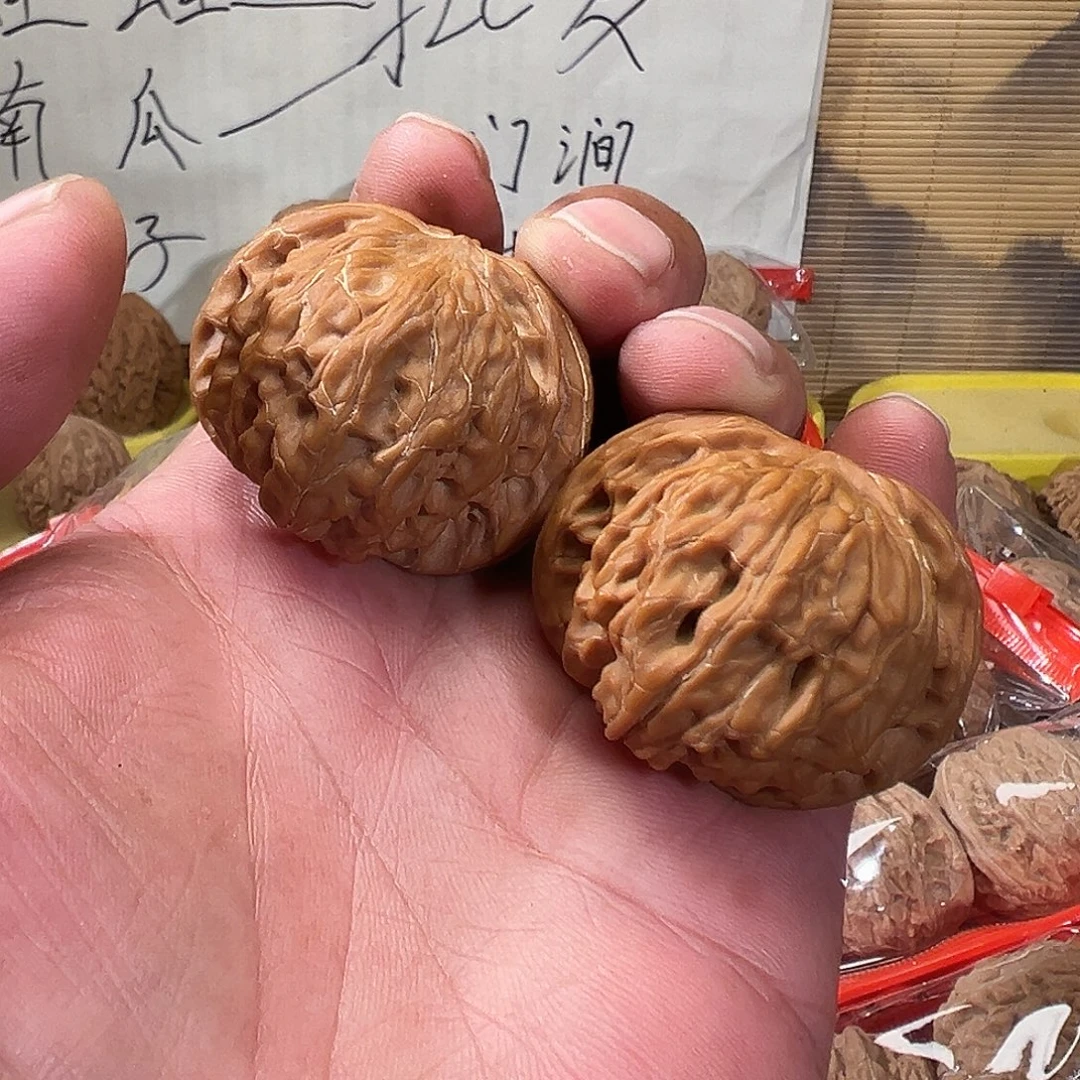 A***x吊坠文玩核桃墨盘