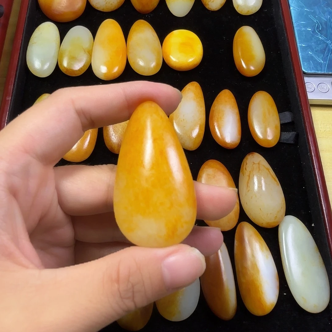 和田玉未镶嵌颈饰用****0