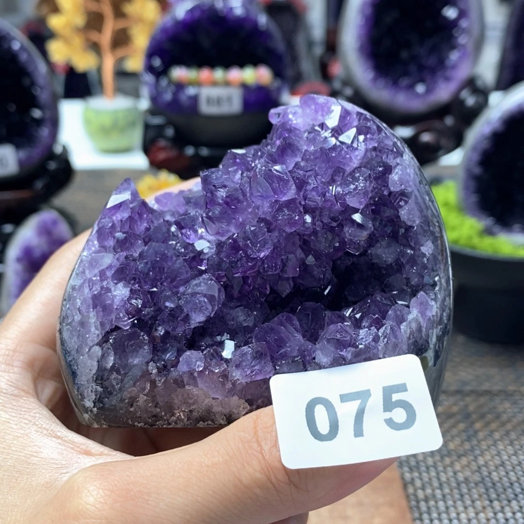 未镶嵌紫晶大型摆件（非配饰）