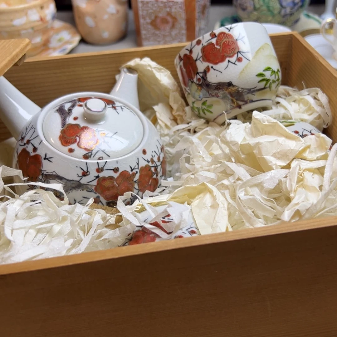 陶瓷艺术的发展和艺术