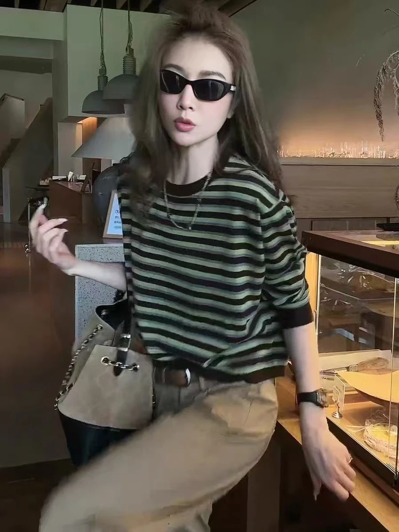 2025秋季新款条纹T恤法式老钱风休闲风时尚圆领正肩长袖上衣