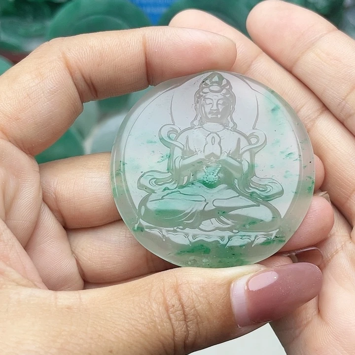 未镶嵌定制石英质玉（非洲翠）新