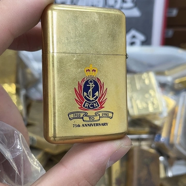 明铬哦开开心心我默默的