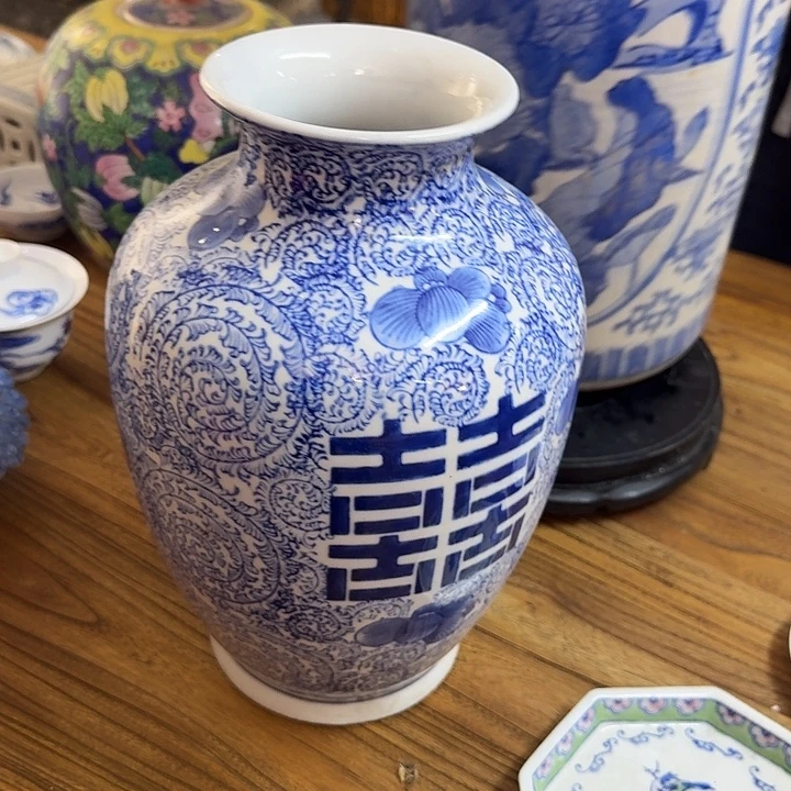 k***i陶陶瓷，默认微瑕，介意勿拍。
