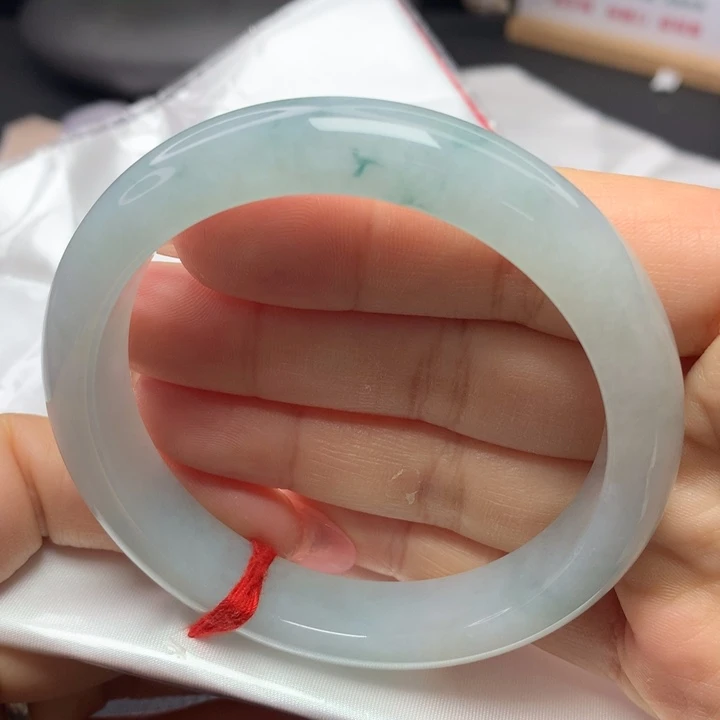 翡翠手镯未镶嵌60606161