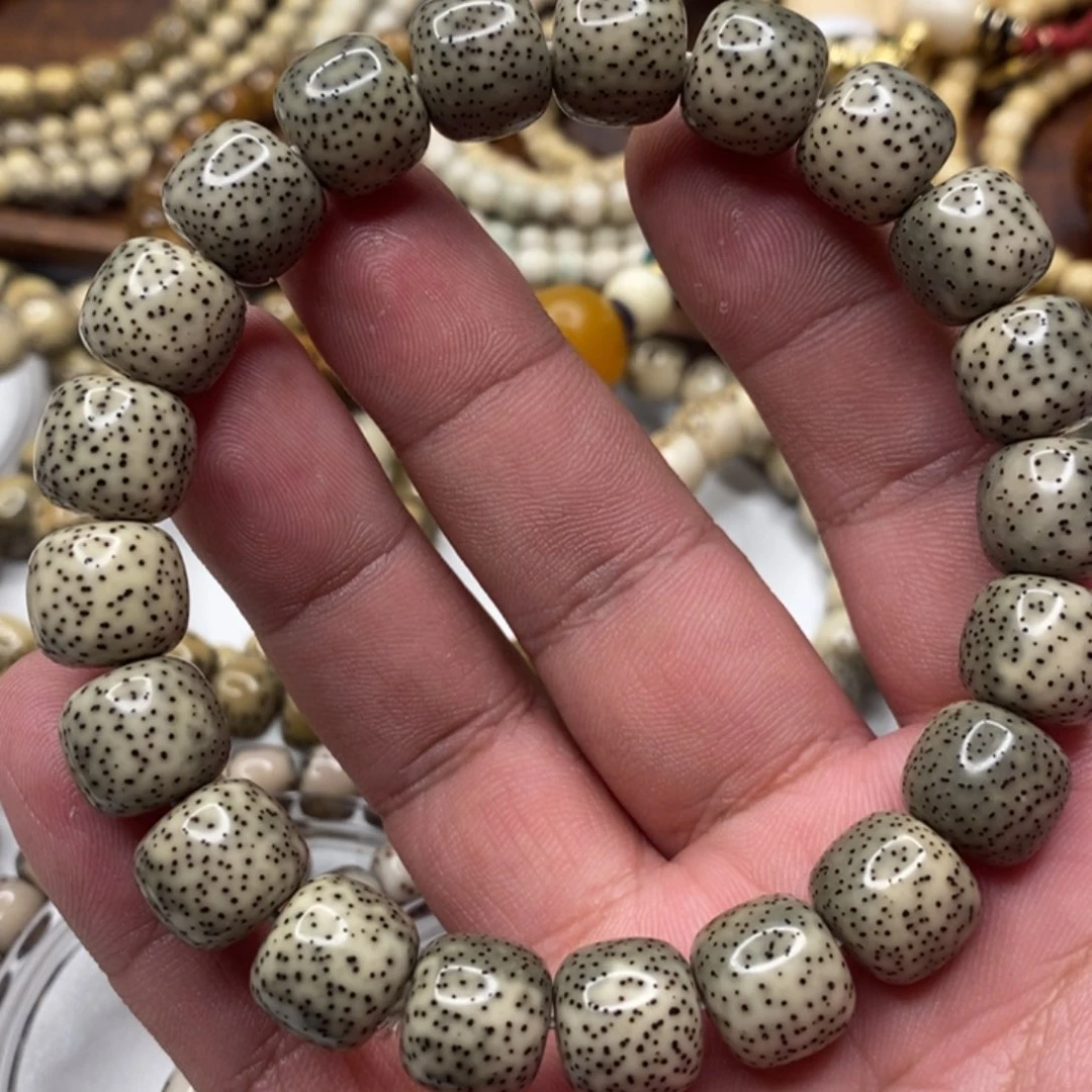 星月菩提手串睡*了石玉料