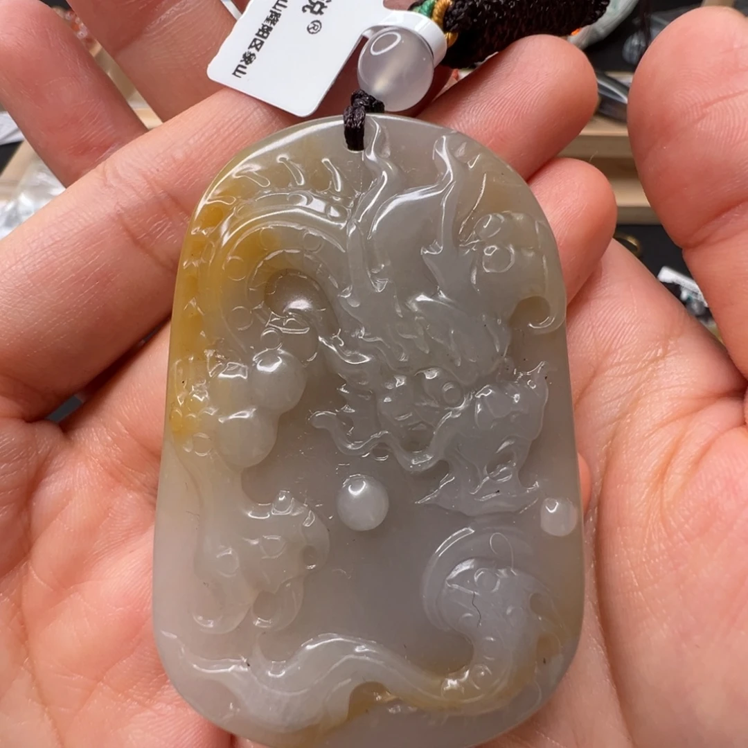 石英质玉（黄龙玉）未镶嵌配饰205