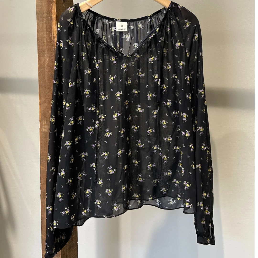 韩国正品/不支持退换/V领碎花小衫/0415