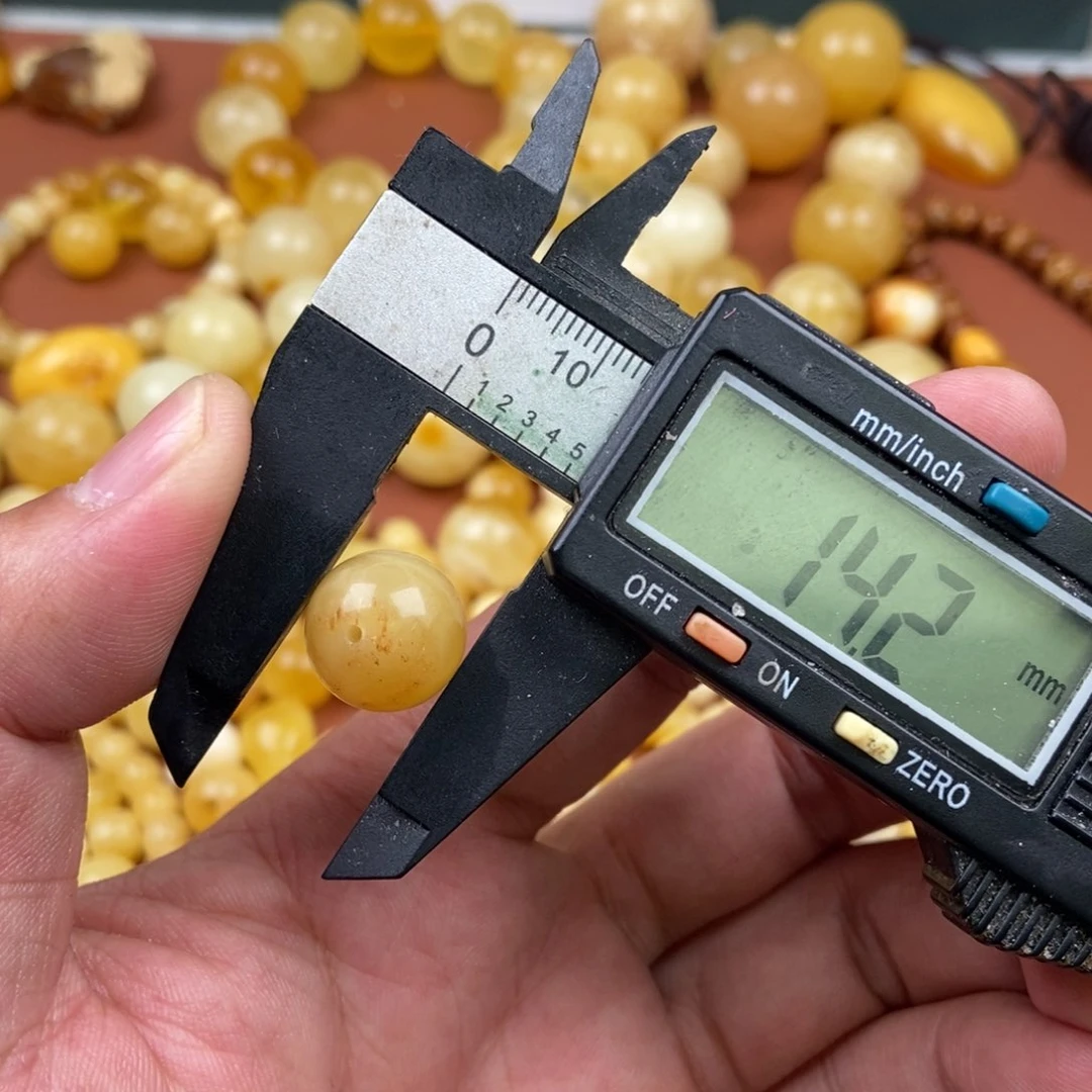 未镶嵌蜜蜡裸石蜜蜡57