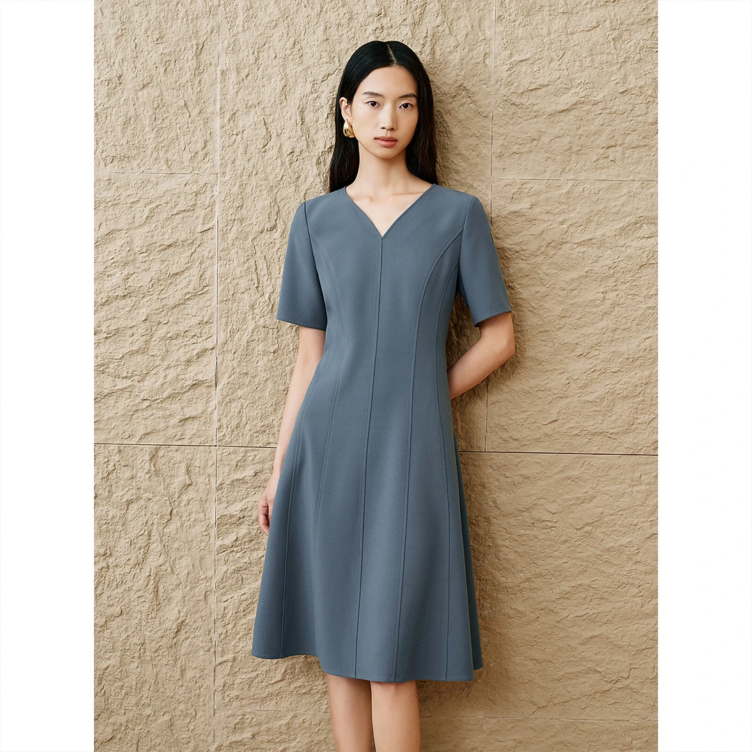 「软雕塑」INSUN恩裳复古法式气质V领修身收腰连衣裙9C65105170