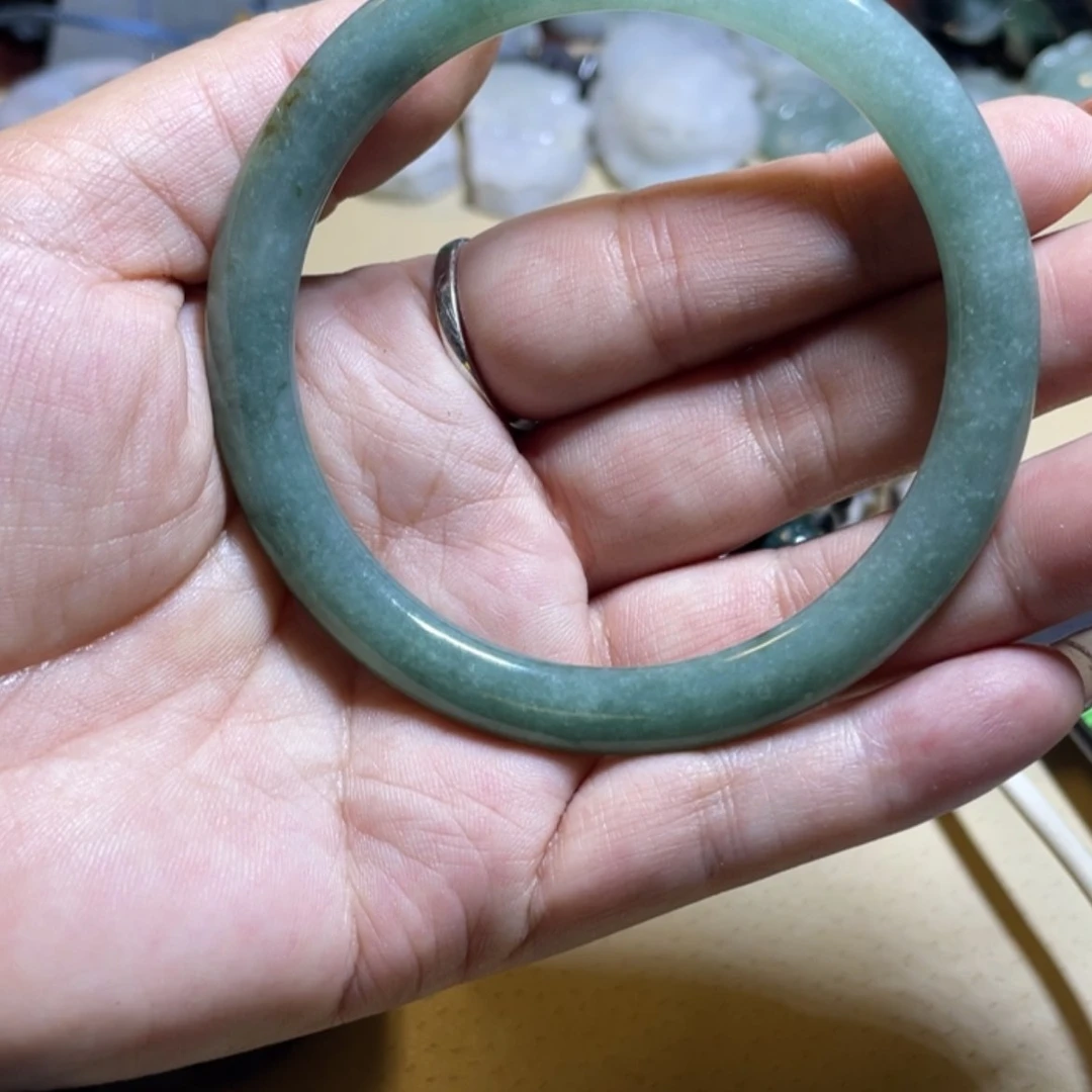 【闪购商品】未镶嵌手镯翡翠