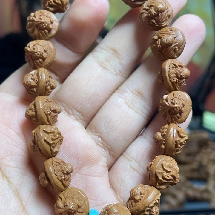 手串/手链橄榄核龙纹