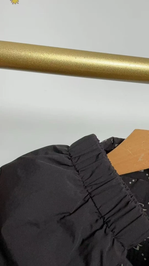 9128男羽绒服【G】子母满印立领简约干净休闲版羽绒服