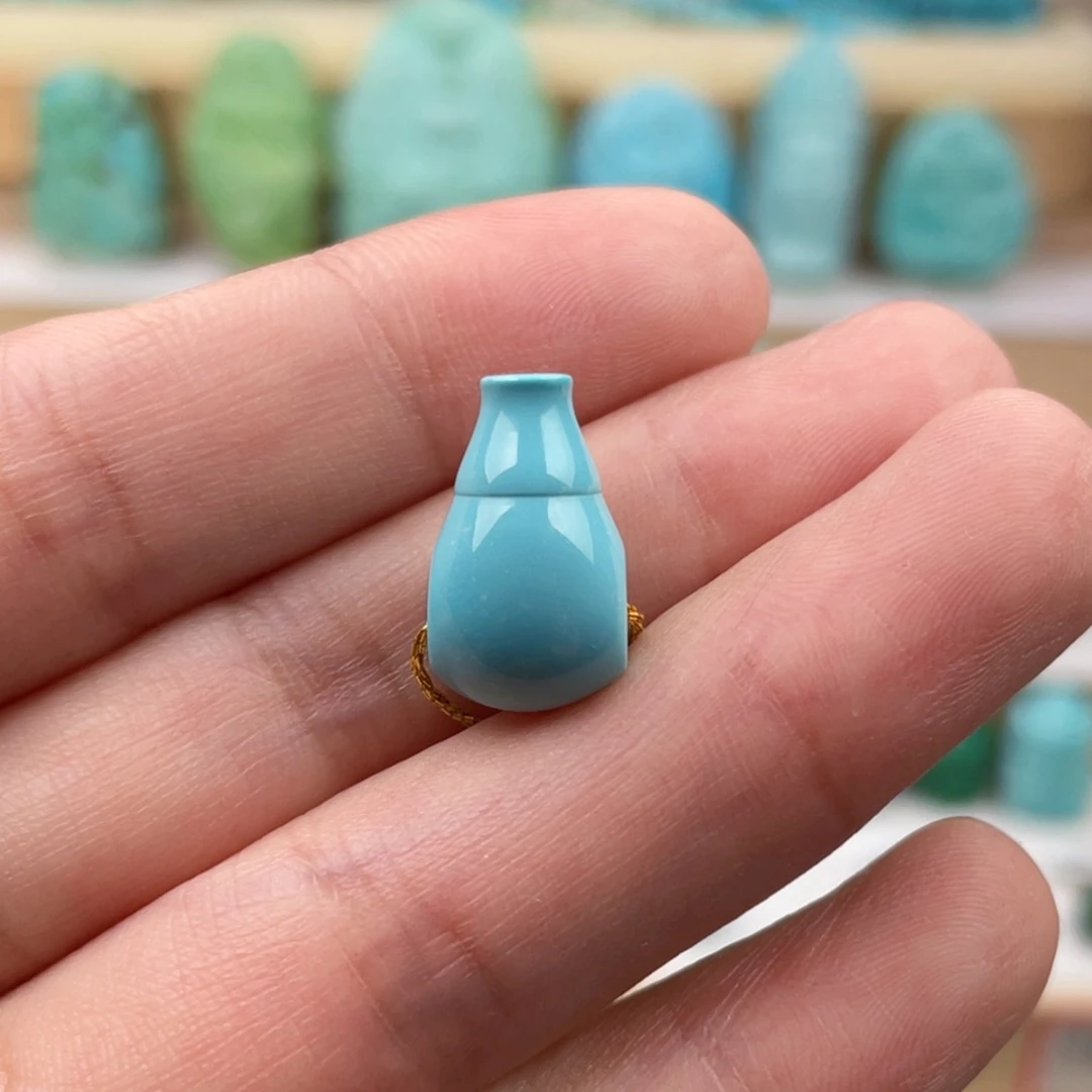 未镶嵌绿松石珠宝奇石