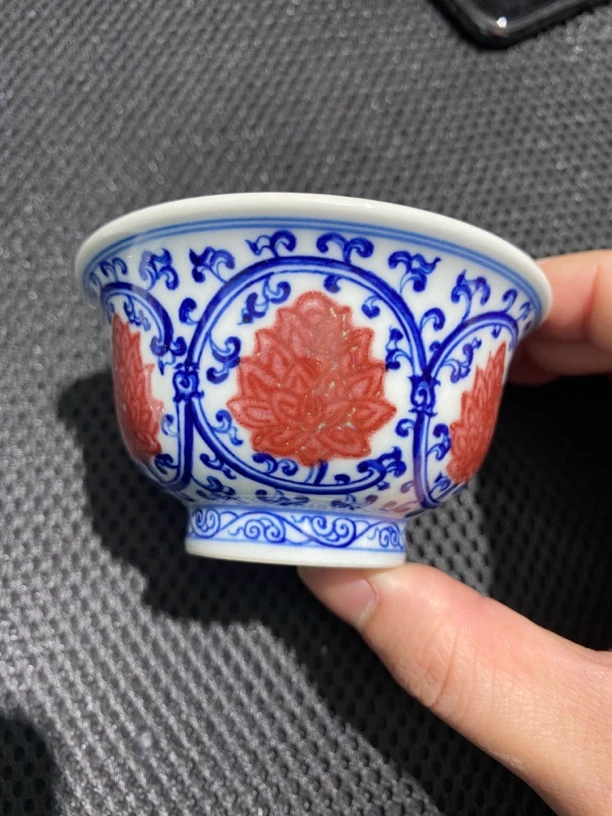 景德镇手工手绘青花釉里红双钩缠枝莲60cc岩茶主人杯迷你小压手杯