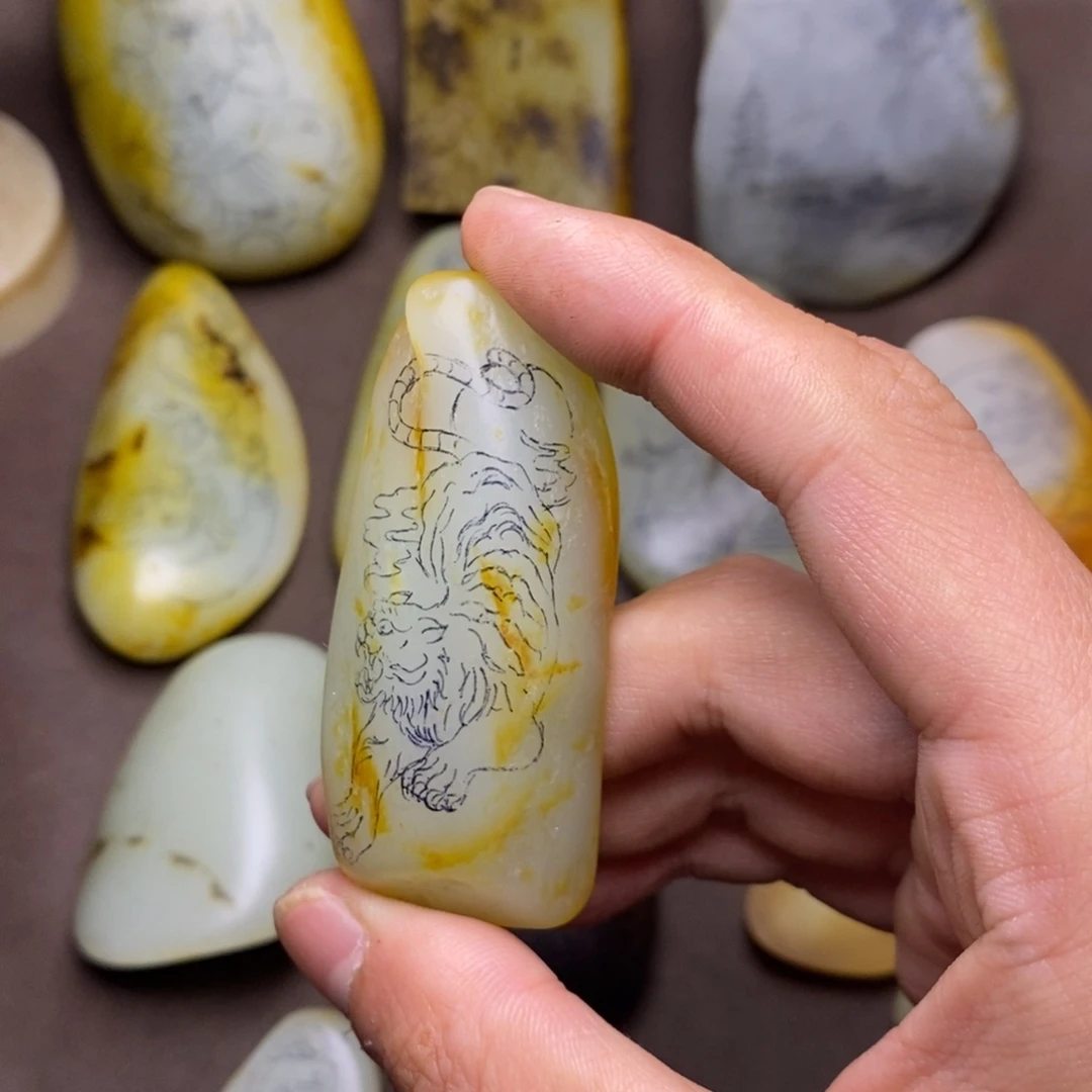 定制和田玉1未镶嵌落****情