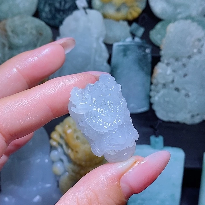 定制翡翠未镶嵌翡翠