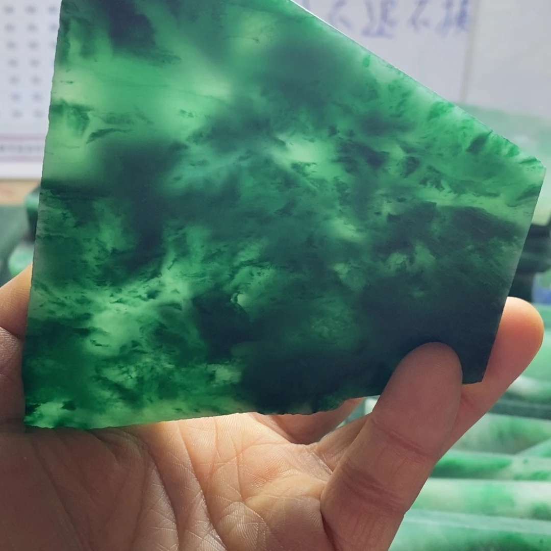 迷***姐定制石英质玉（非洲翠）