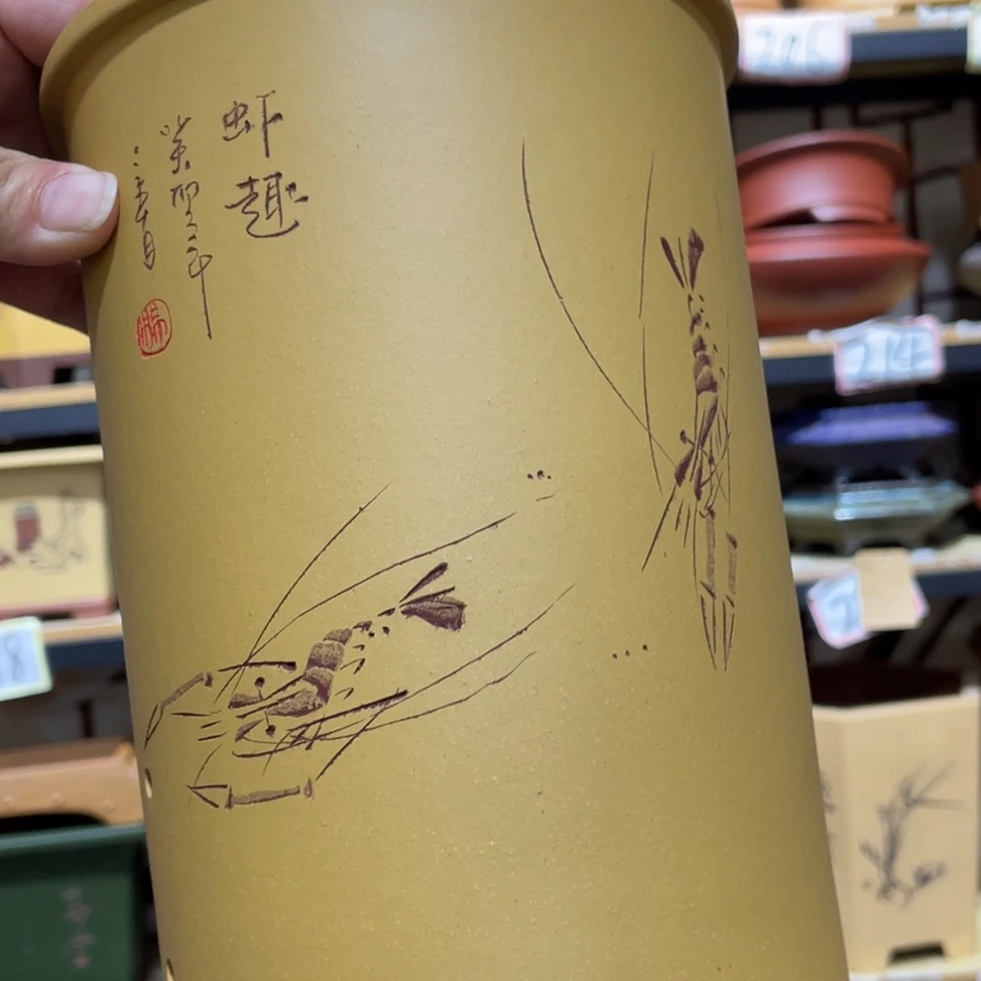 紫砂花盆紫砂花盆在这里