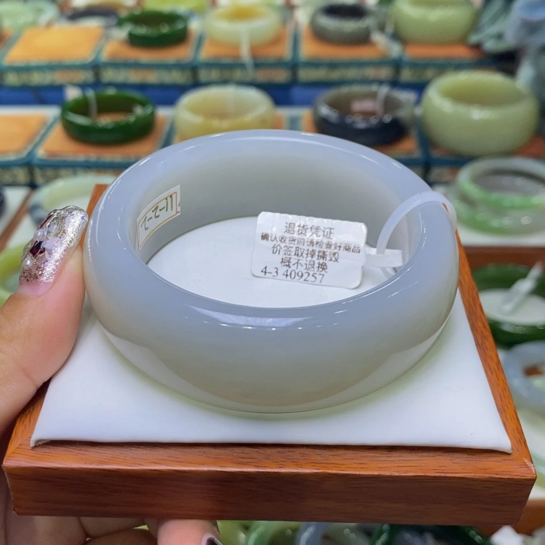 和田玉未镶嵌手镯和田玉冰紫59