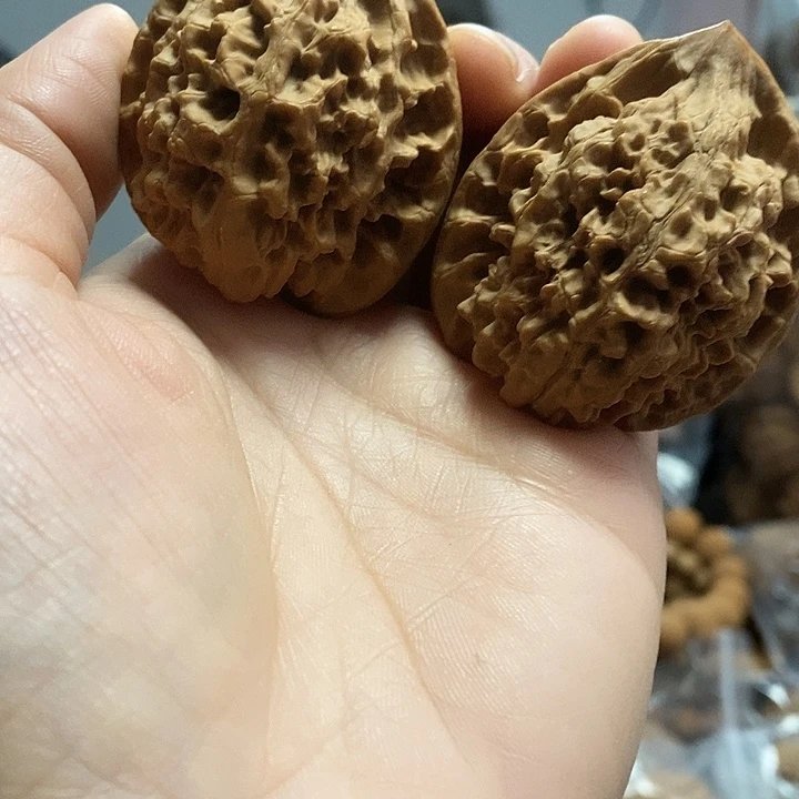 把件文玩核桃42.5麒麟纹官帽