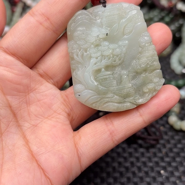 颈饰未镶嵌和田玉