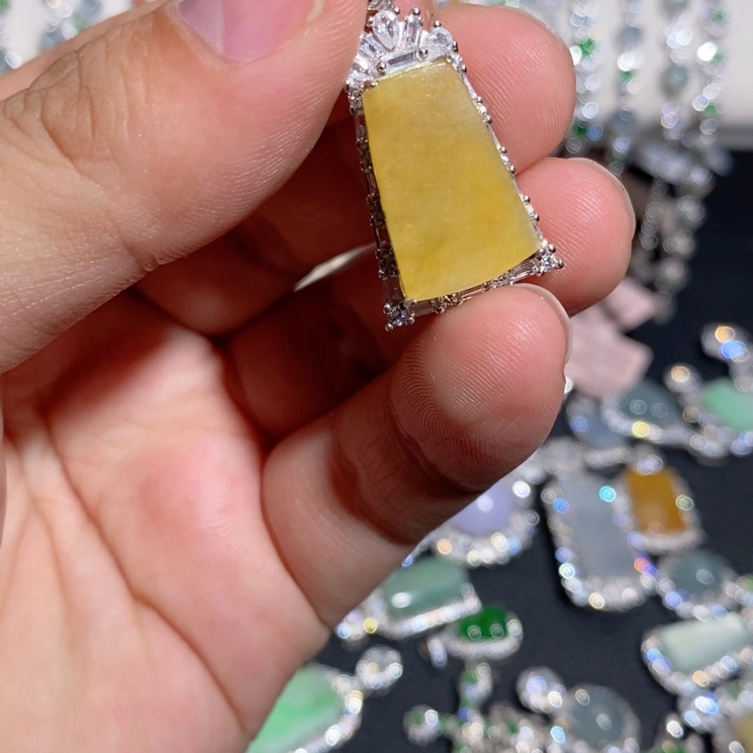 翡翠银S925镶嵌颈饰k j k k