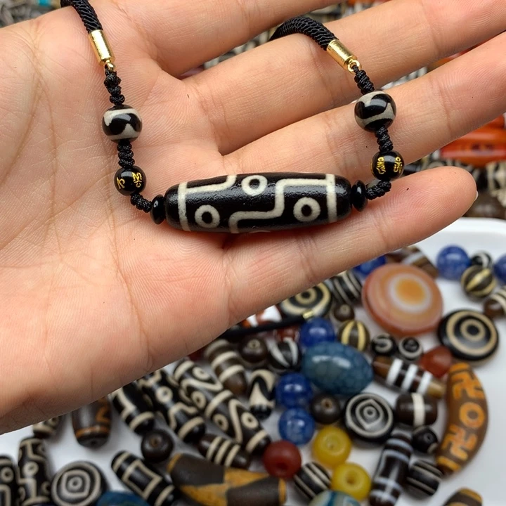 玛瑙/玉髓未镶嵌吊坠(赠链)