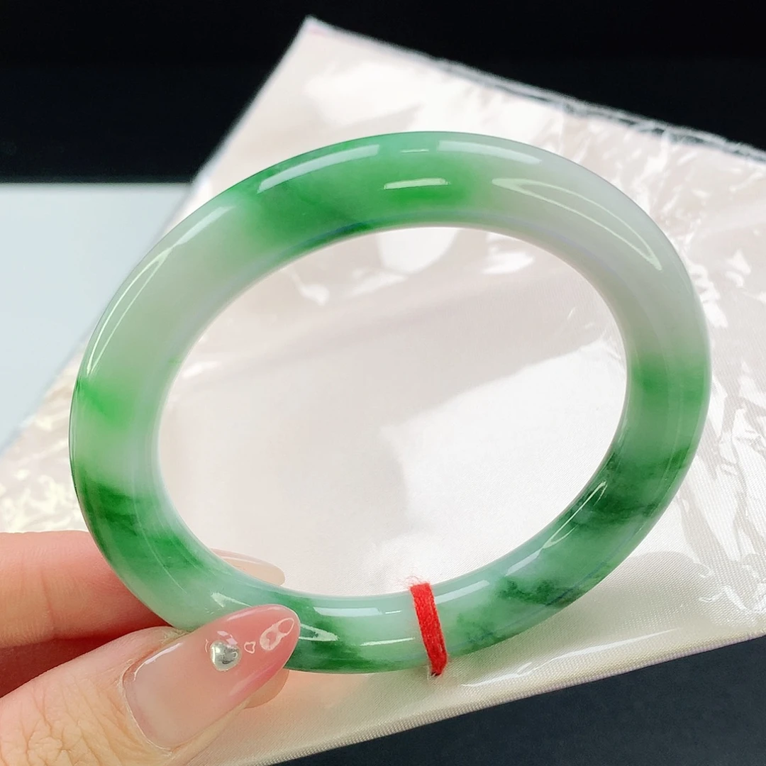 未镶嵌手镯翡翠818