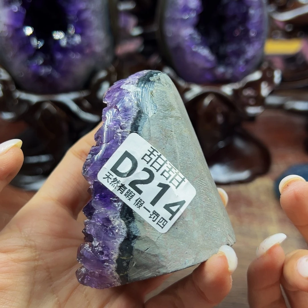 水晶大型摆件未镶嵌